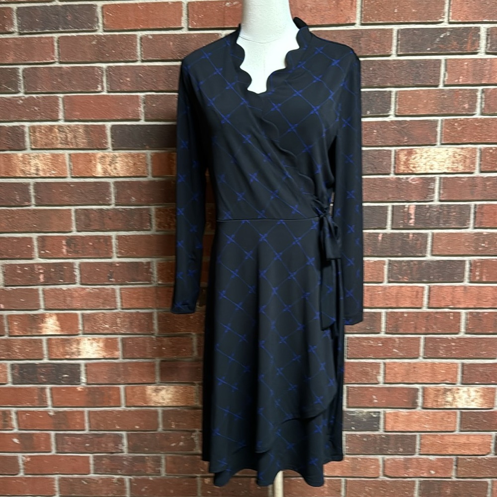41 Hawthorn Ryleigh Scallop Detail Faux Wrap Dress Size Medium